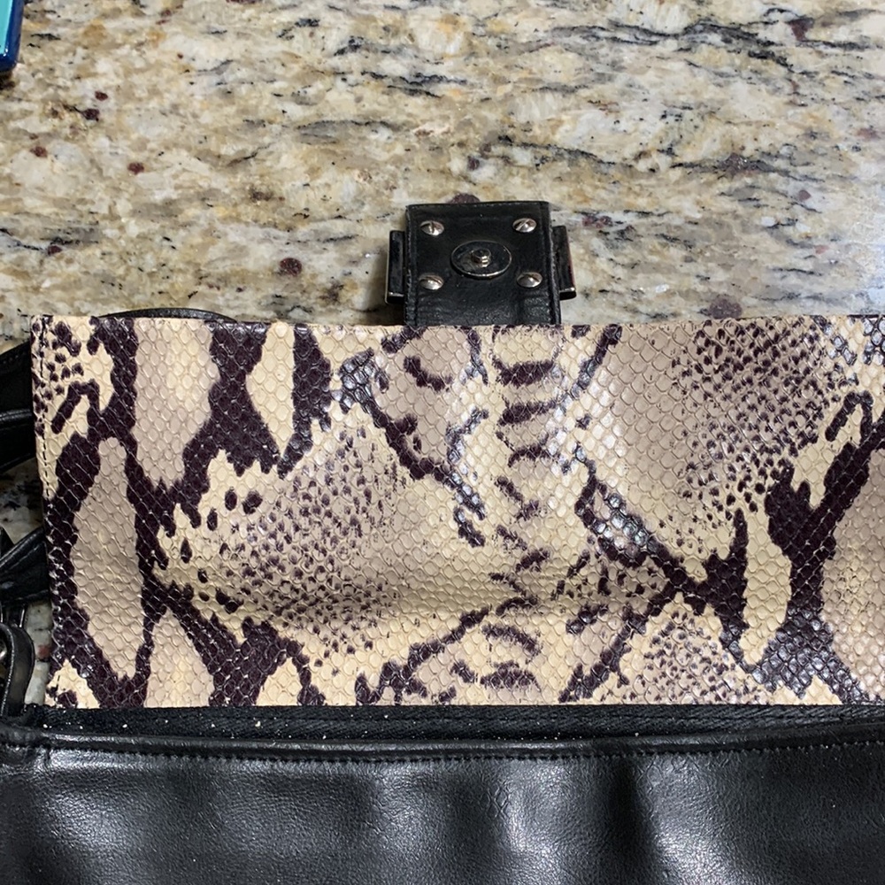Vintage snakeskin leather bag made in Italy - Picture 6 of 10